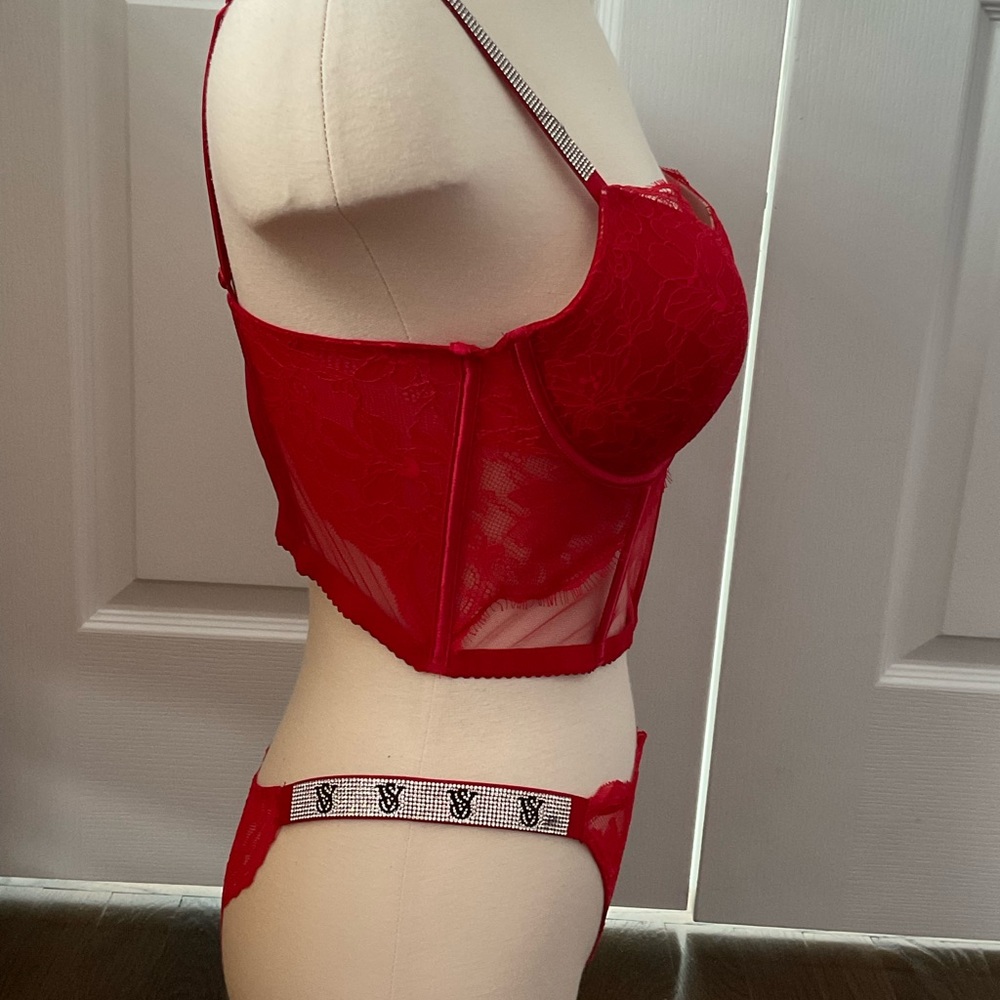 Victoria secret - Picture 2 of 4